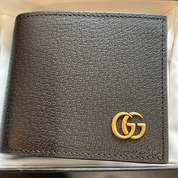 Brand new authentic - Picture 2 of 5